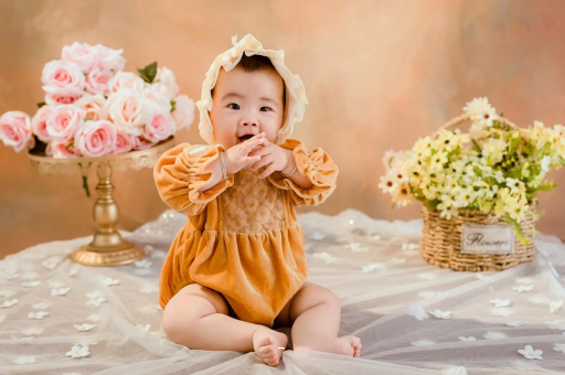 六盘水宝宝睡觉爱笑 六盘水宝宝睡觉爱笑